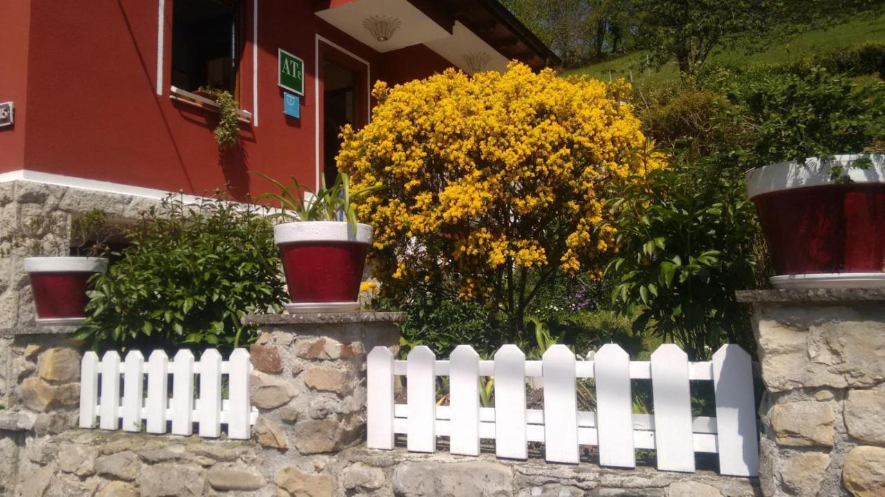 Apartamentos Huerta Carua I Y II Piloña 外观 照片